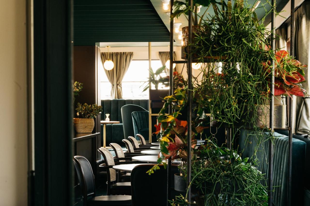 Hostel Botel Maastricht *